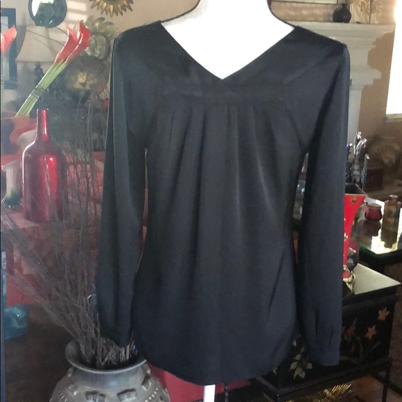 Armani Collezioni Black Silk Long Sleeve Blouse 🧨Bomb Sale Ends Sunday 🧨 - Picture 8 of 8